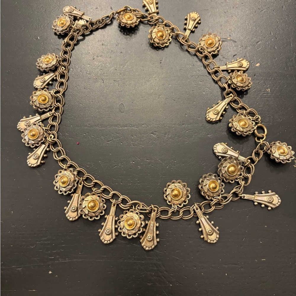 Elegant Gold Colour Necklace